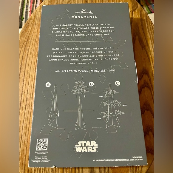 Hallmark Star Wars Advent Calendar w/ Ornaments - Star Wars CountDown Calendar - Picture 3 of 4